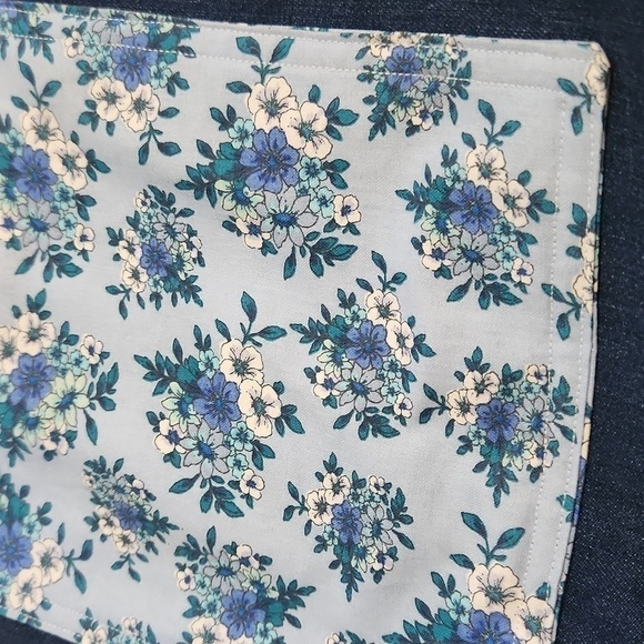 Double sided Handmade Denim Tote Spring Floral Pocket and Blue Bow Bird Artsy - Picture 4 of 10